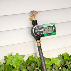 Programator electronic cu baterii pentru o zona RainBird 